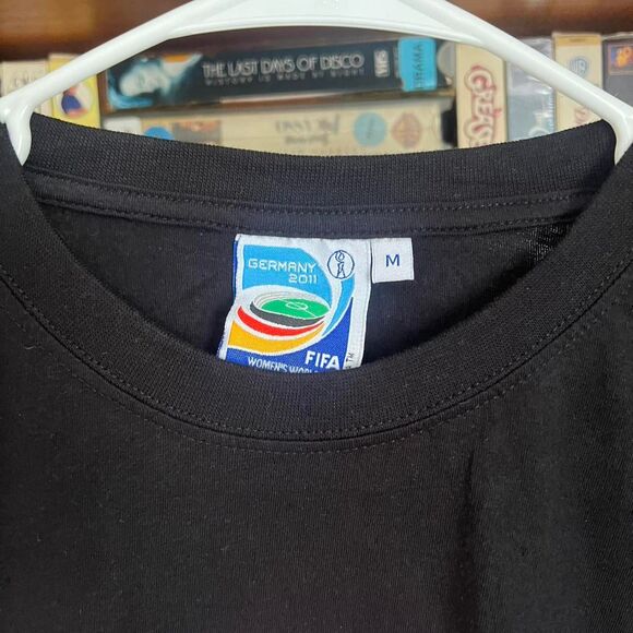 USA Women's World Cup 2011 Germany size medium - Picture 4 of 5